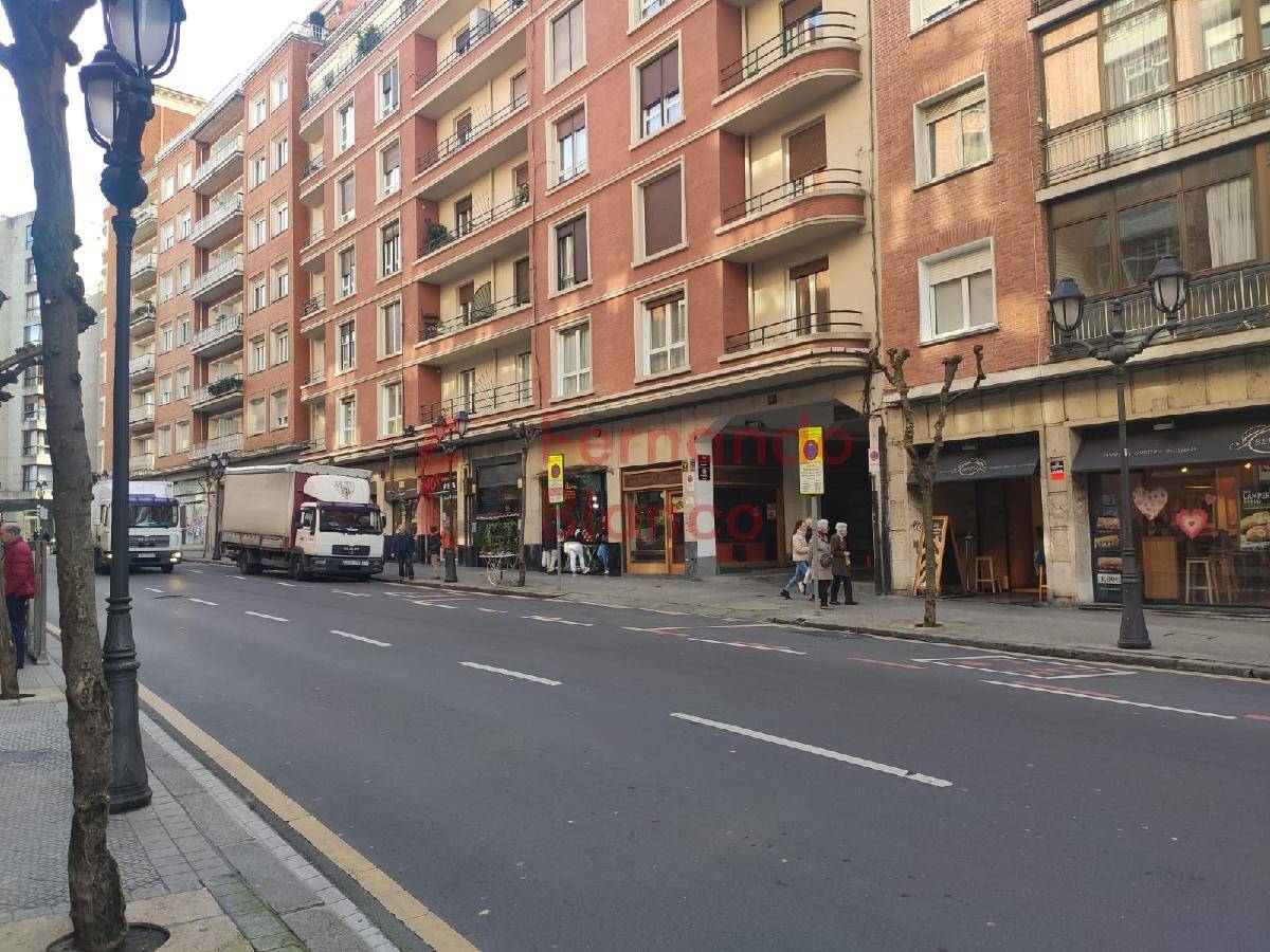 Premises for rent in Abando, Bilbao