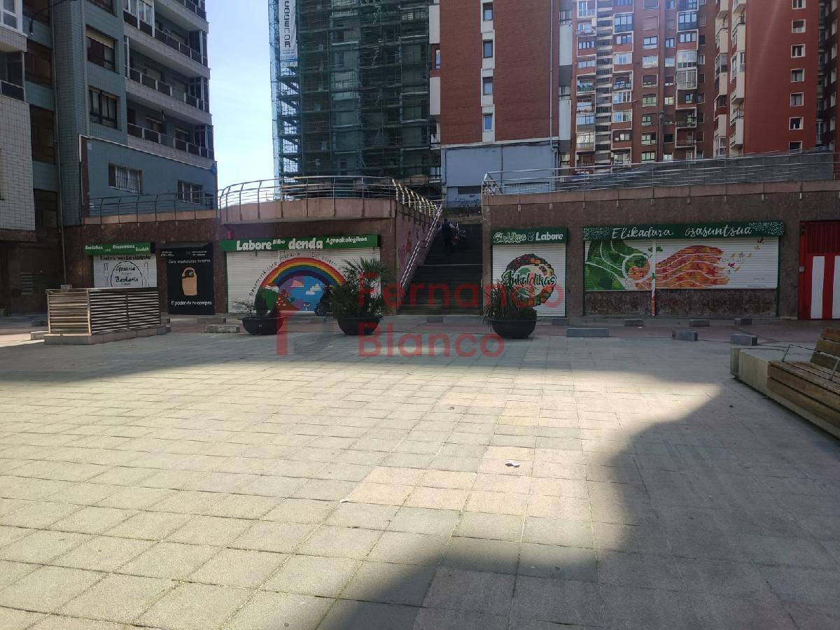 Local comercial en alquiler en Bilbao zona Begoña Santutxu