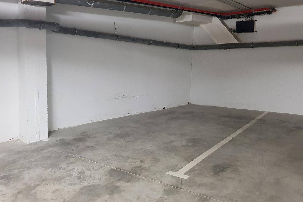 Garage for rent in Centro, Altea