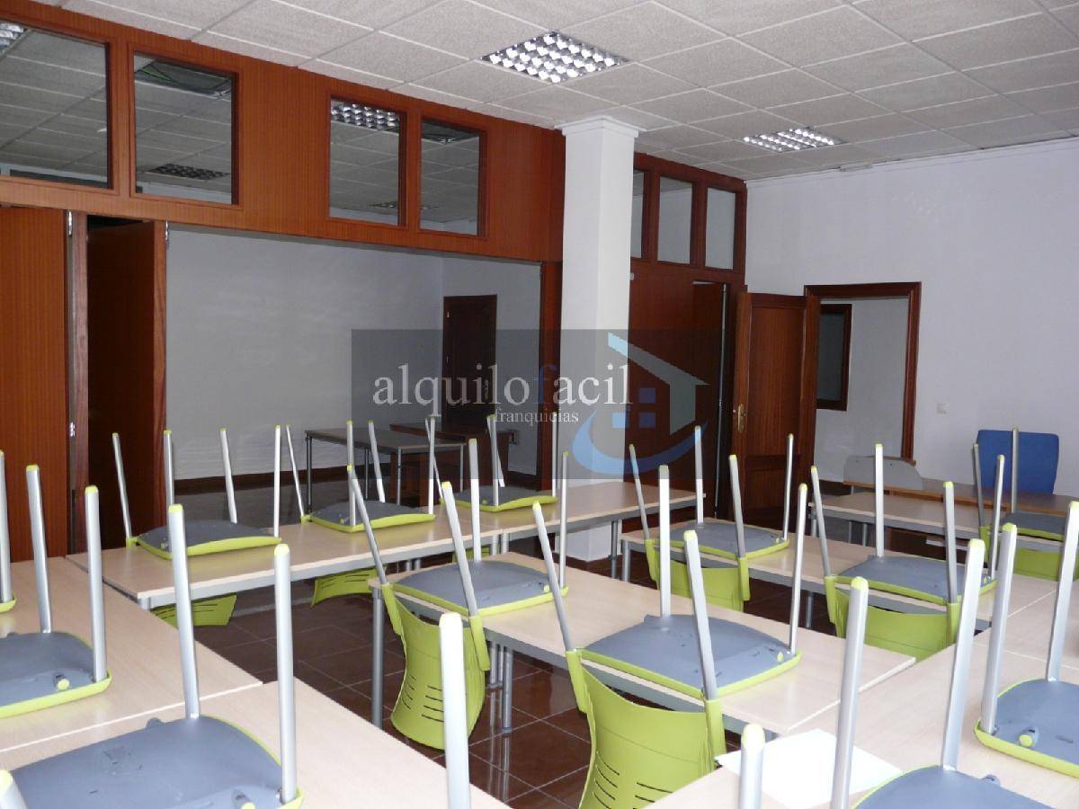 Office for rent in Albacete