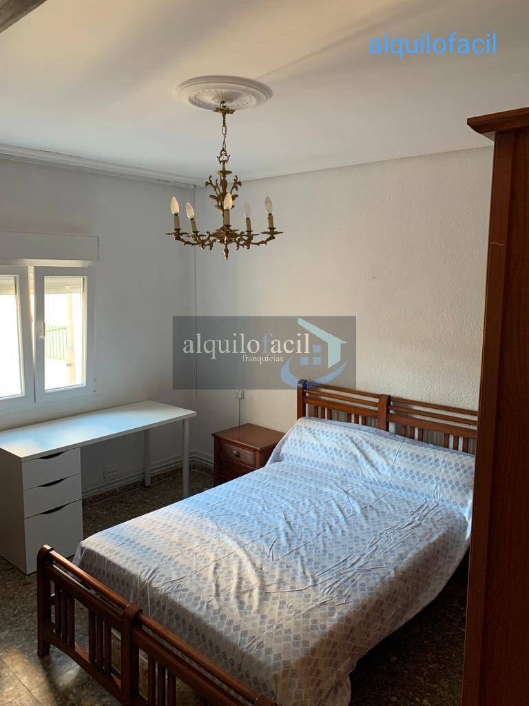 Flat for rent in Parque Sur, Albacete