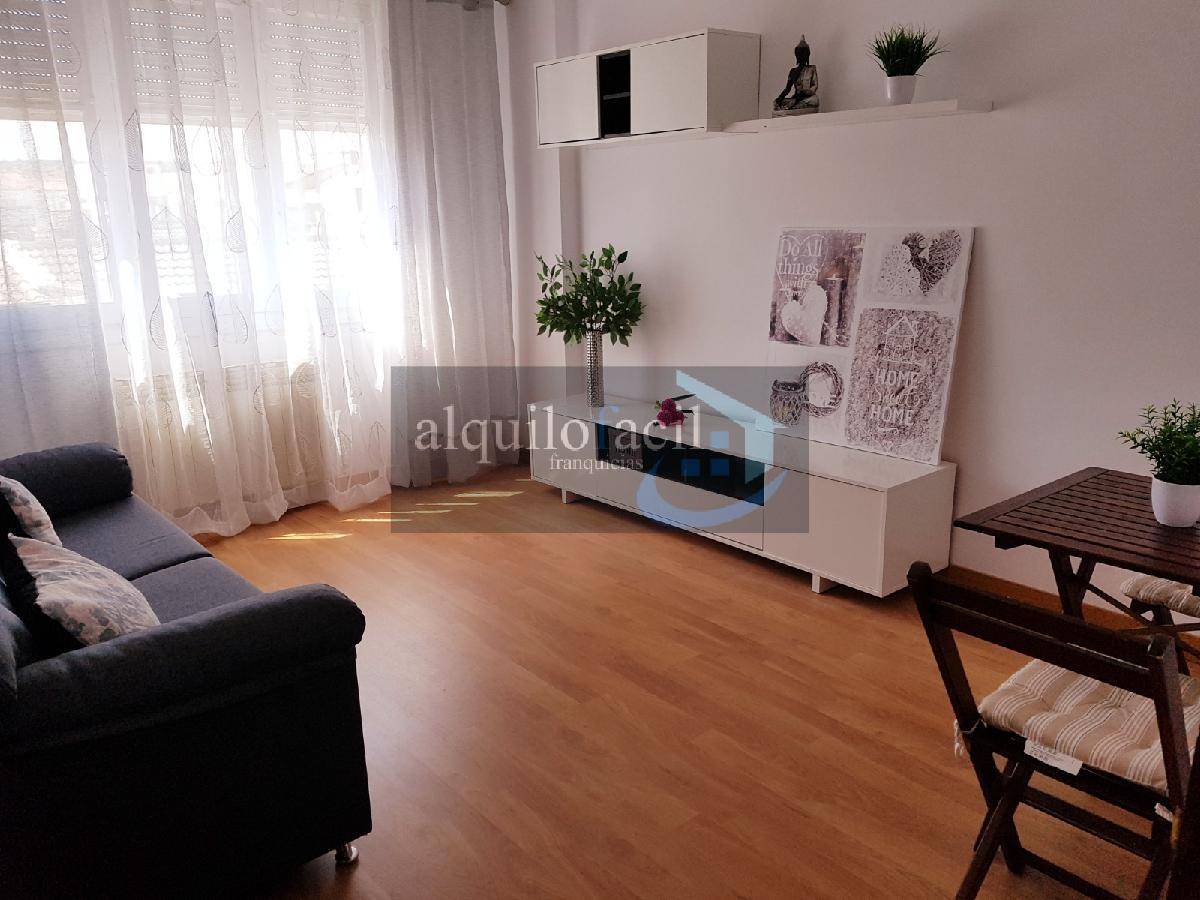 Flat for rent in Murrieta, Logroño