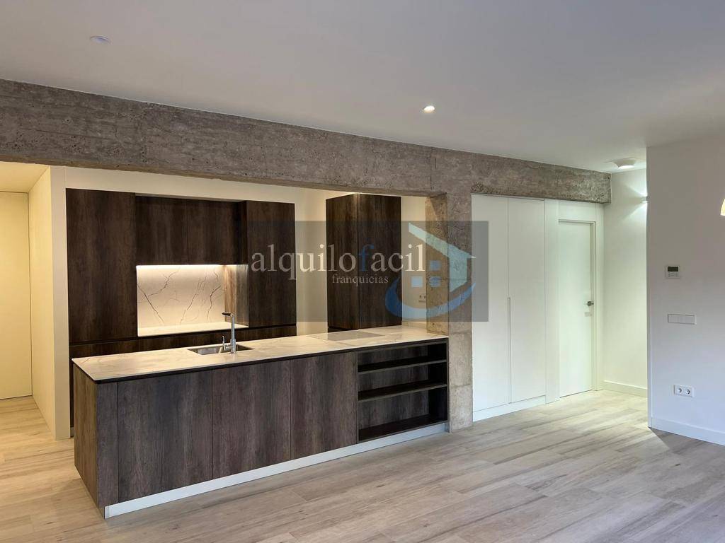 Apartment for rent in Ayuntamiento - San Millán, Logroño