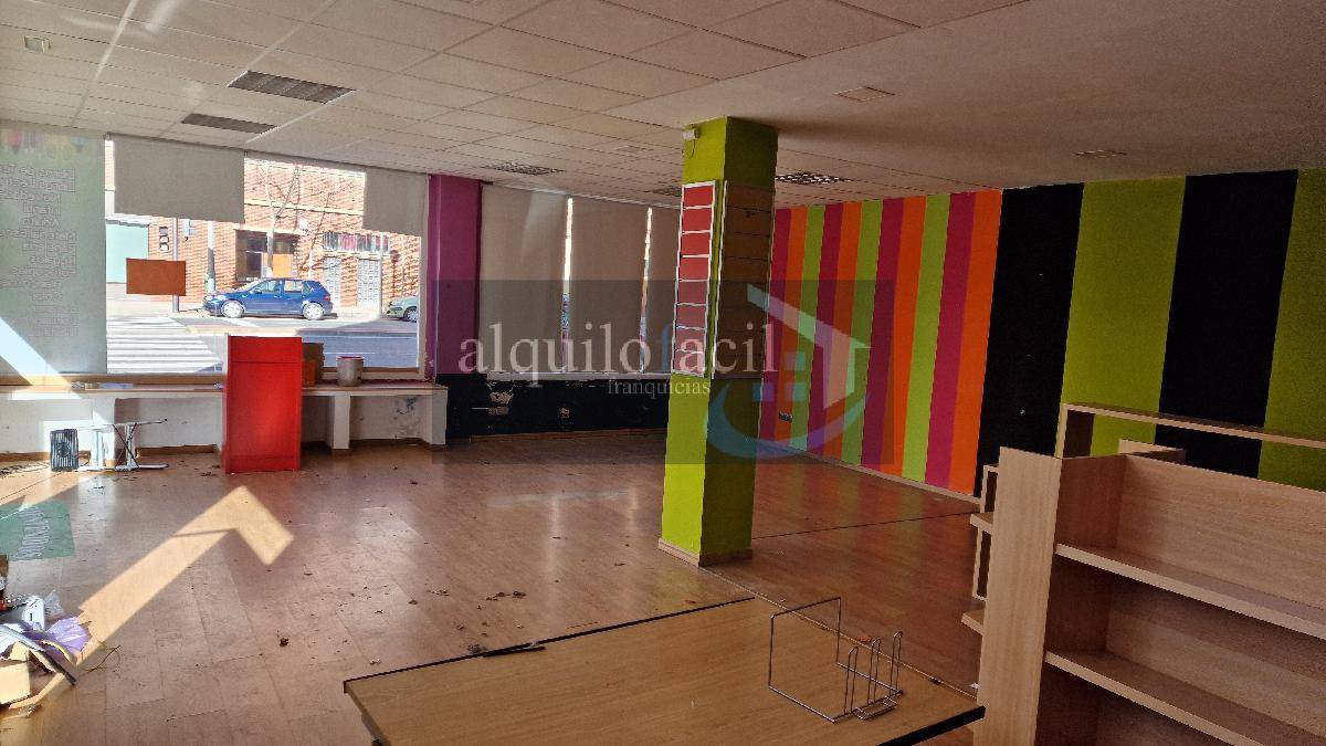 Premises for rent in Portillejo-Valdegastea, Logroño