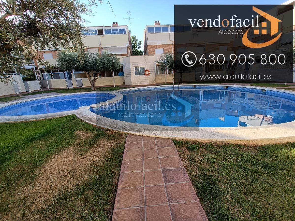 Casa en venta en Nuevos juzgados, Albacete