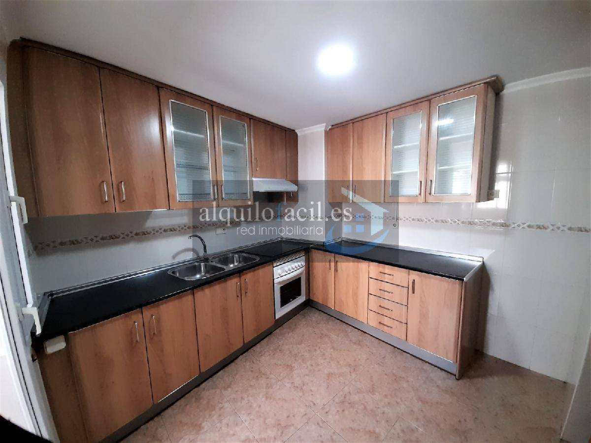 Flat for rent in Centro, Albacete