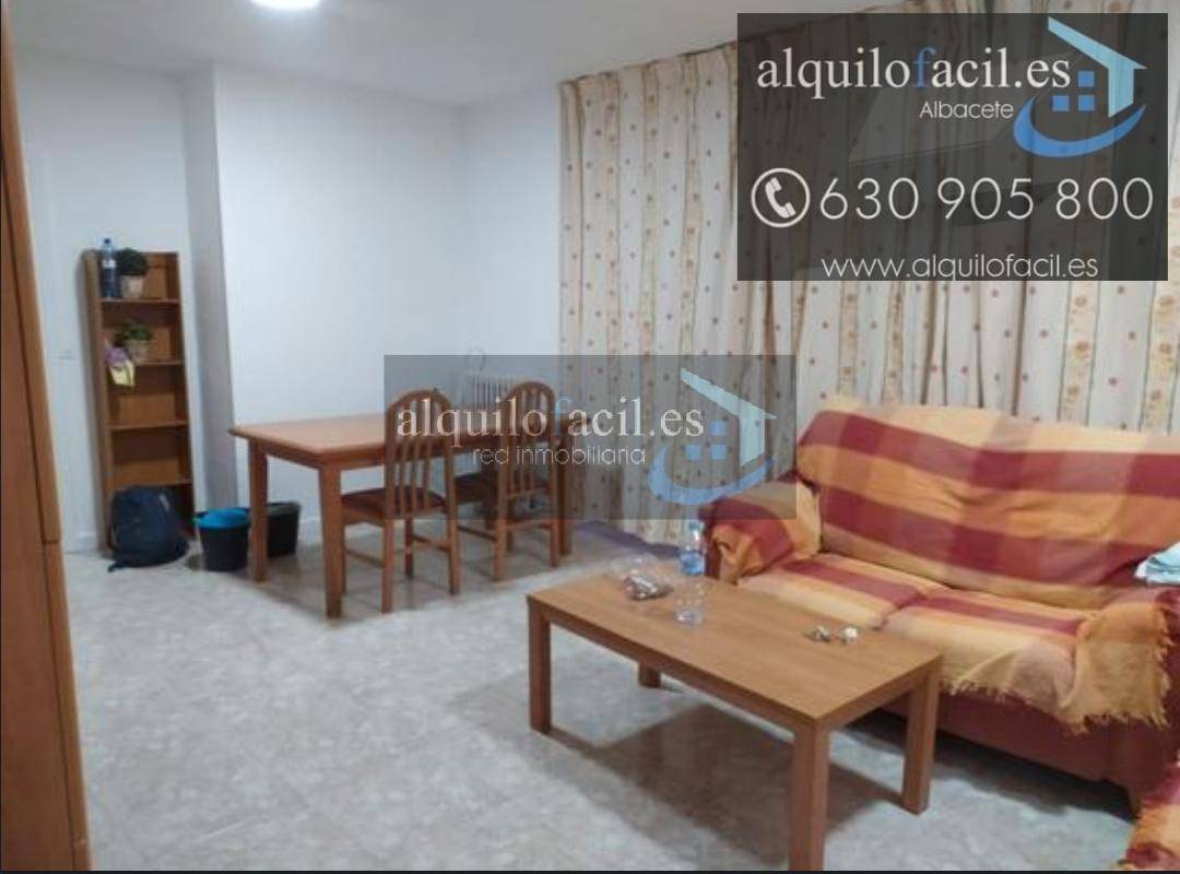 Flat for rent in Centro, Albacete