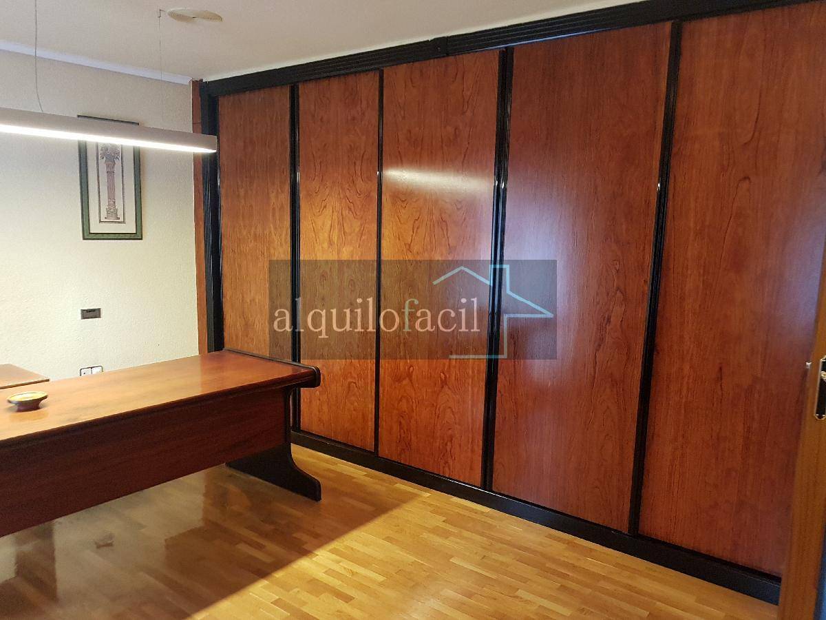 Office for rent in Centro, Logroño