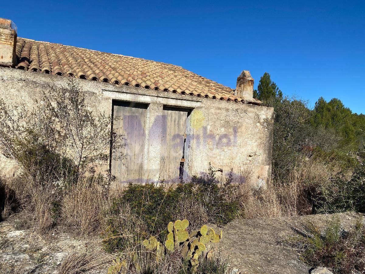 House for sale in Partida diseminado, El Perello